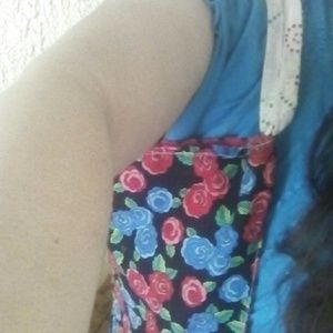 Handmade tote bag with blue & red roses 🌹💙